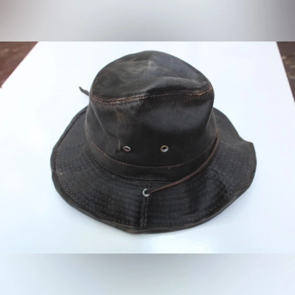 Connie’s women’s hat